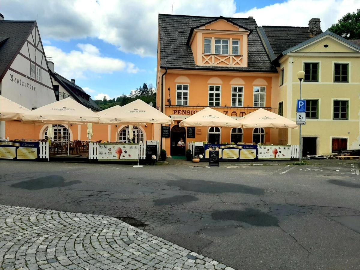 Penzion - Restaurant U Zamku Bečov nad Teplou المظهر الخارجي الصورة