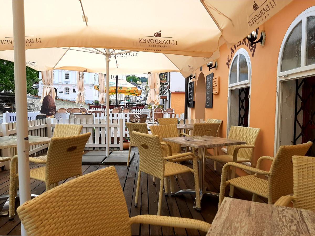 Penzion - Restaurant U Zamku Bečov nad Teplou المظهر الخارجي الصورة
